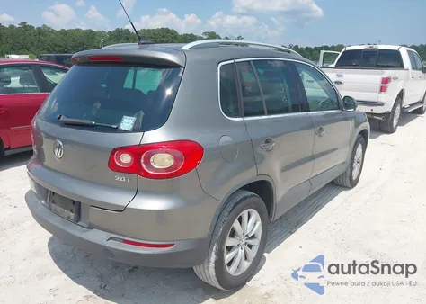 2011 Volkswagen Tiguan Se z USA, uszkodzony, nr VIN WVGAV7AX4BW505769